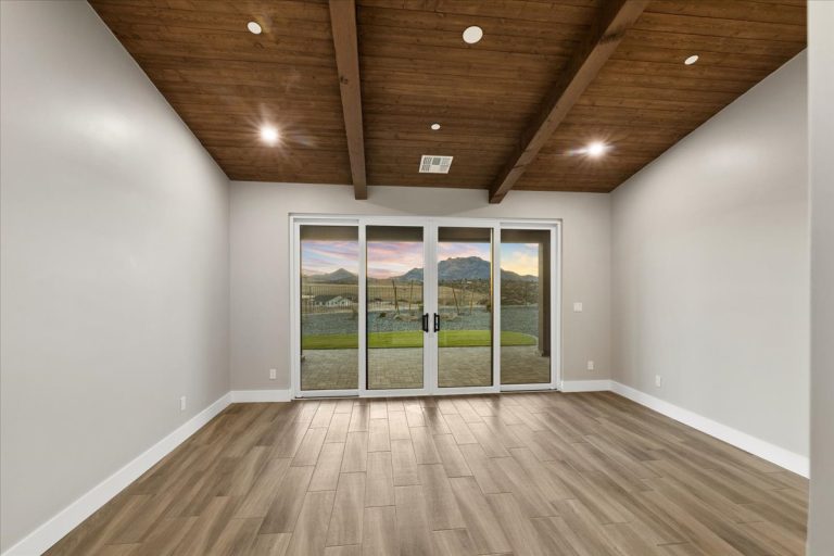 15-Primary Suite