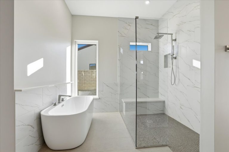 18-Primary Suite