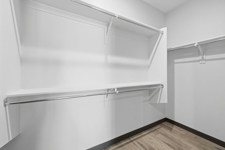 19-Primary Closet